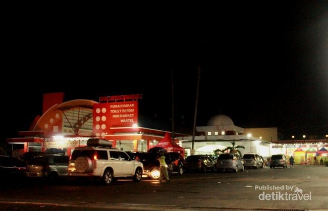 Rest Area SPBU Jatilawang Banyumas, Favoritnya Pemudik