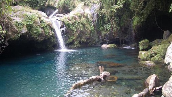 Rileksasi Pikiran di Telaga Sunyi