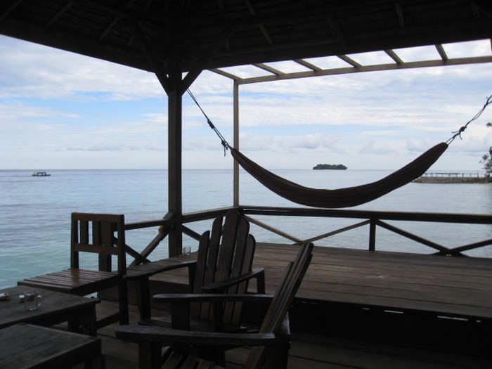 Romansa Pulau Kadidiri