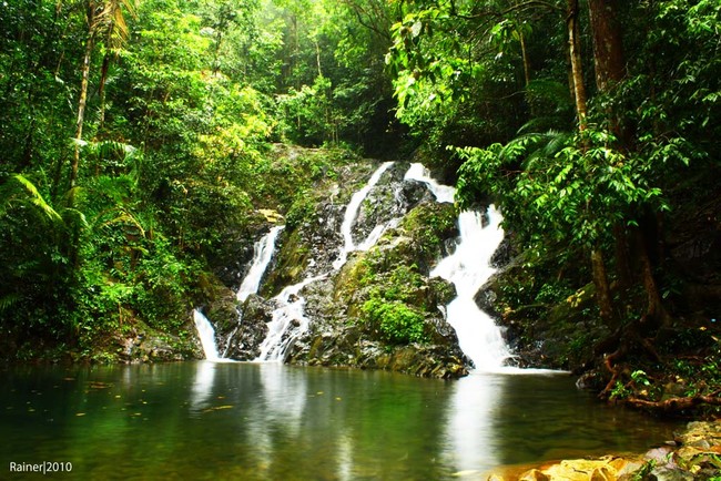 Sang Ibu Di Atas Gunung Tajam