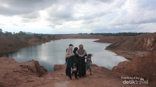 Satu Lagi Bekas Tambang yang Instagramable di Bangka