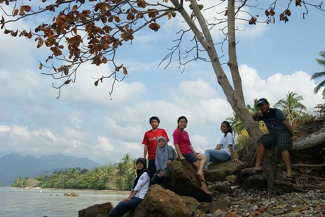 Sehari yang Asyik di Teluk Ratai, Lampung
