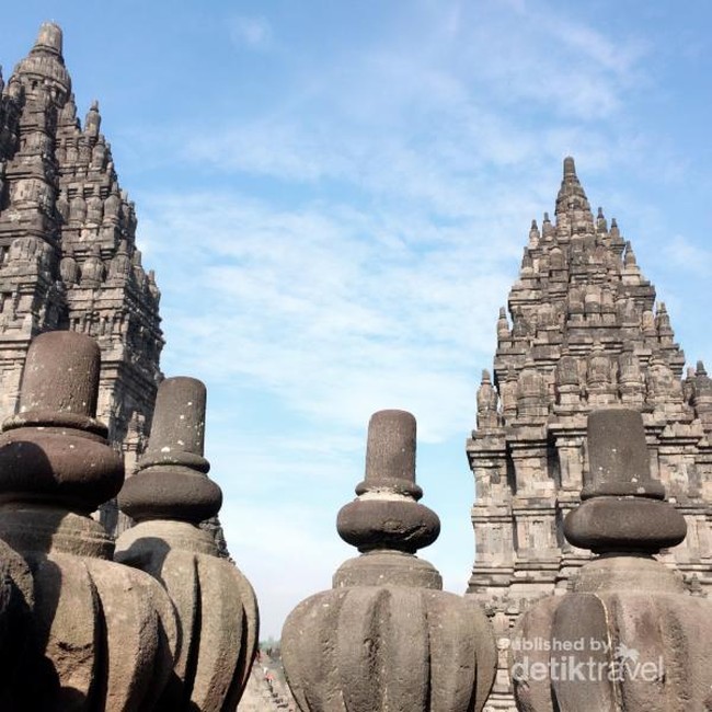 Selamat Pagi... Candi Prambanan!
