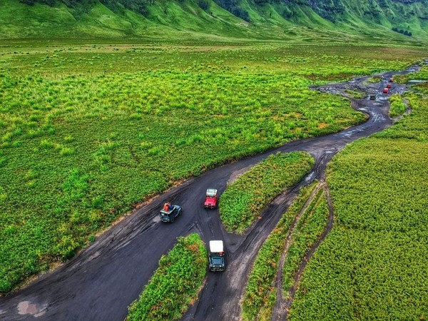  Selamat  Pagi  dari Gunung Bromo