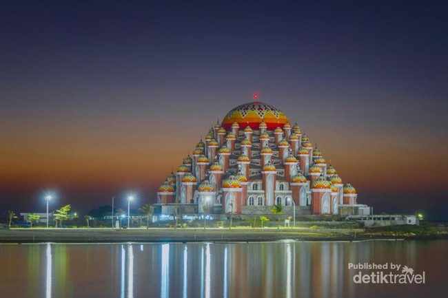 Senja Indah di Kota Makassar