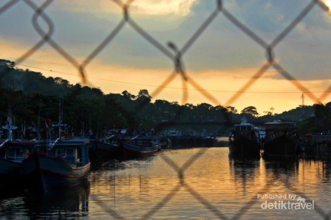 Senja Menawan di Muaro Batang Arau, Padang