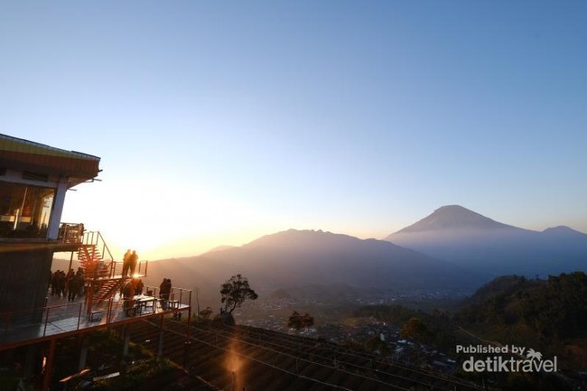 Seperti Ini Cantiknya Dataran Tinggi Dieng