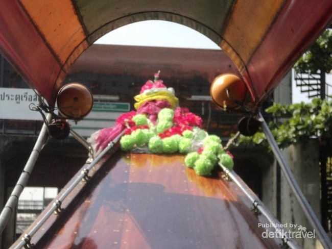 Serunya Menyusuri Kanal di Bangkok