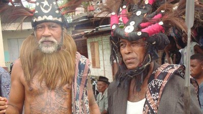 Serunya Proses Penyambutan Pulang Kampung Suku Lamaholot, NTT