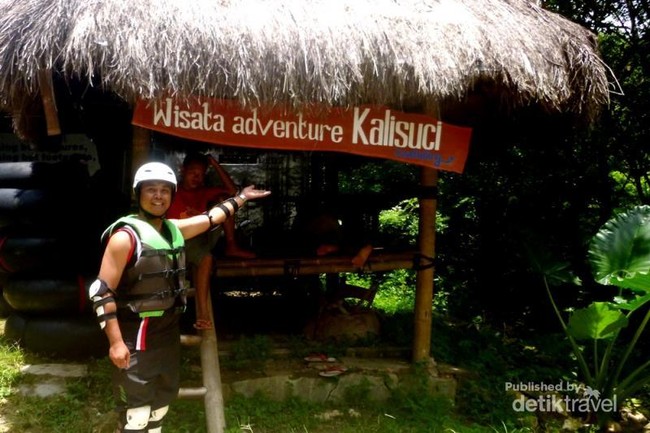 Serunya Wisata Adrenalin Cave Tubing di Gunungkidul
