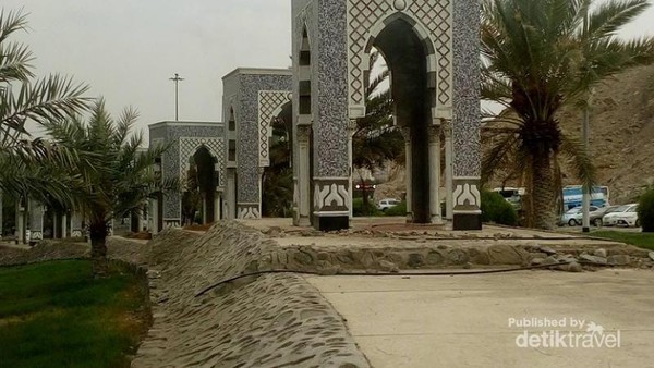 Siapa Bilang di Jazirah Arab Tidak Ada Taman?