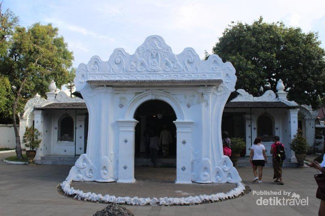 Siapa Bilang Liburan ke Cirebon Tidak Bisa Wisata Lengkap?