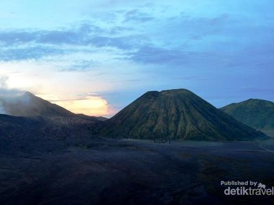 Siapa yang Rindu Pagi Hari di Bromo?