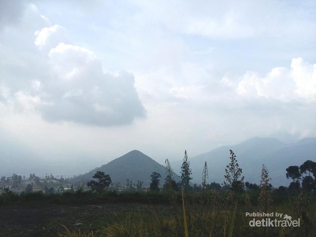 Ssst, Ada Kembaran Kawah Putih di Garut
