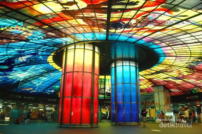 Stasiun MRT Paling Keren di Taiwan