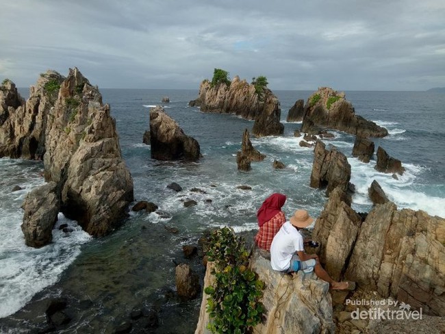 Sudah Tahu Lampung Punya Pantai Secantik Ini?