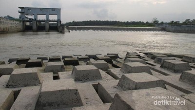 Sumut Punya Bendungan Keren Untuk Menikmati Senja