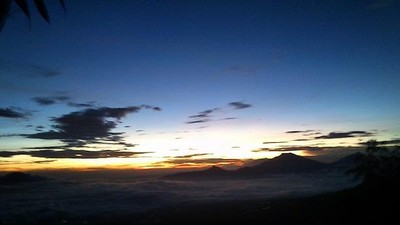 Sunrise Dahsyat di Gunung Sindoro