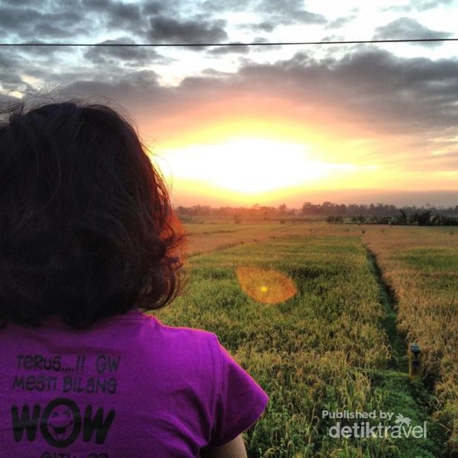 Sunrise dari Purwokerto, Cantik Sekali!
