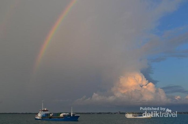 Sunset Indah di Negeri Laskar Pelangi