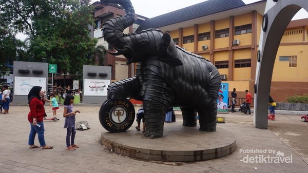Taman Gajah Tunggal, Wisata Anak di Sisi Kali Cisadane