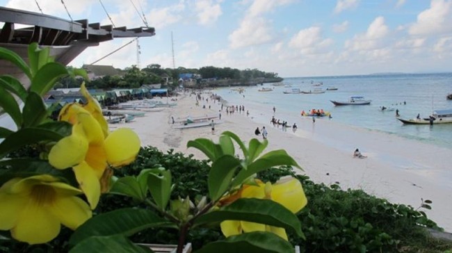 Tanjung Bira, Pantai Pasir Putih Menawan di Selatan Makassar