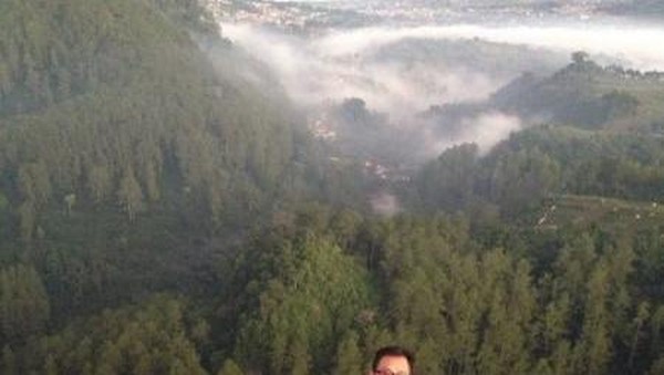 Tebing Karaton, Ini Bromonya Bandung!