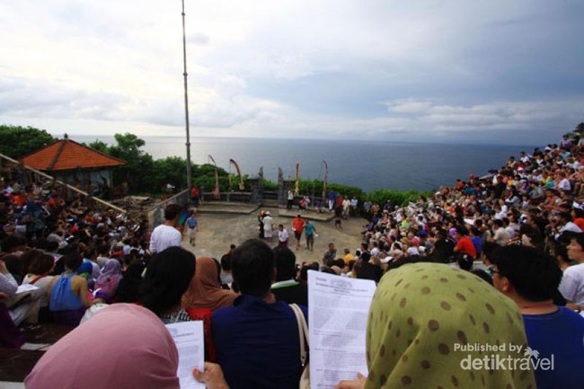 Tempat Nonton Tari Kecak Paling Asyik di Bali