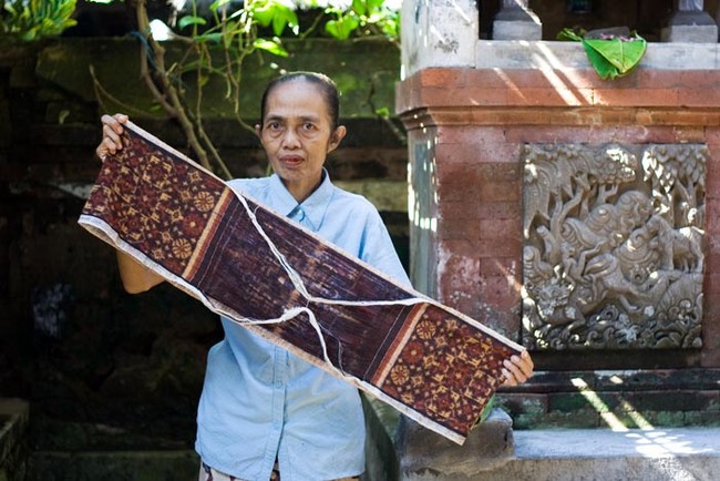 Tenun Gringsing Tenganan