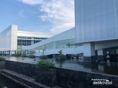 Terkagum-kagum Bandara Ahmad Yani Semarang