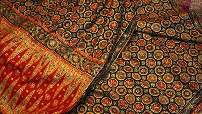 Tradisi Songket yang Mendunia