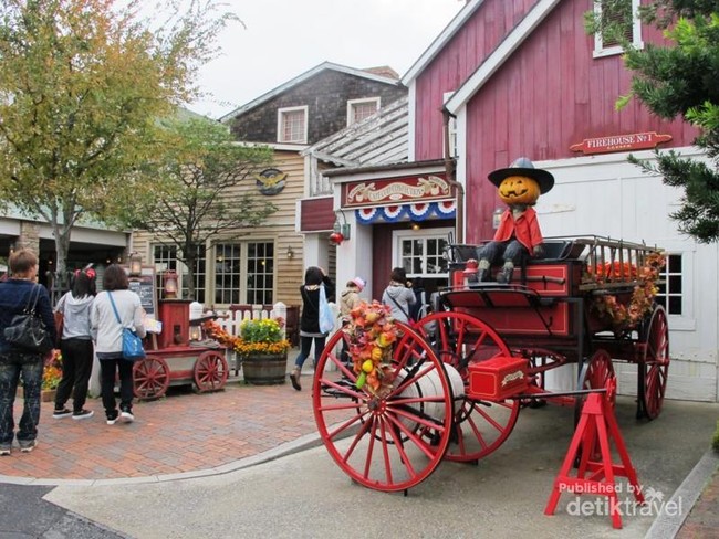 Trick or Treat! Serunya Tema Halloween di DisneySea Tokyo