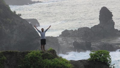 Uji Nyali di Pantai Siung, Gunungkidul
