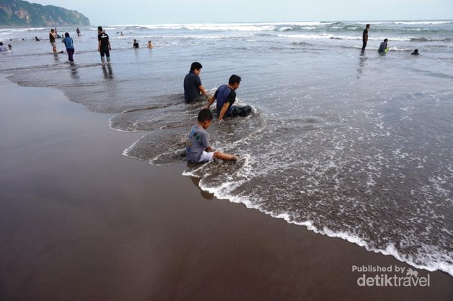 Weekend di Yogyakarta, Sekalian Mampir ke Parangtritis