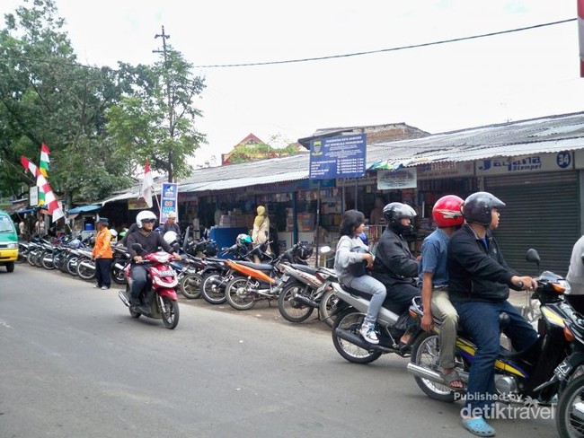 Wisata Belanja di Bandung, Jangan Lupakan Pasar Palasari