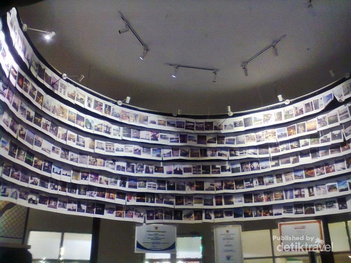 Wisata Malam Seru di Suroboyo Carnival Night Market