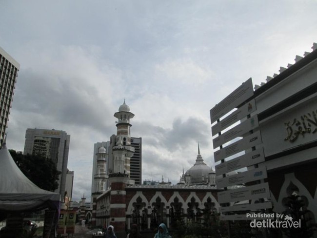 Wisata Religi ke Masjid Tertua Kuala Lumpur