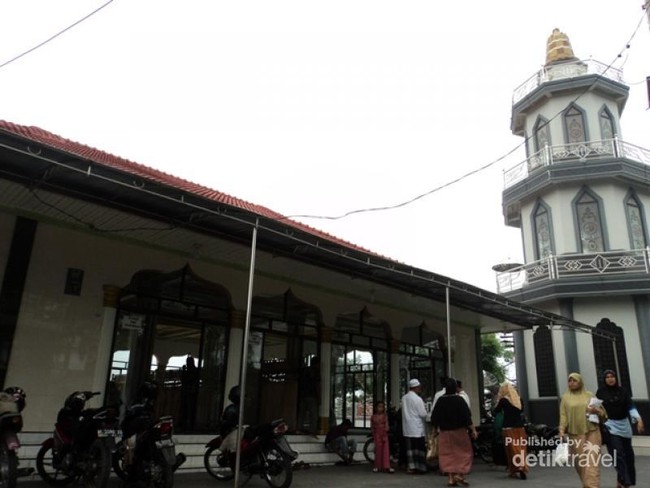 Wisata Religi Ramadan di Makam Syahid Lapan Kab Bireun, Aceh