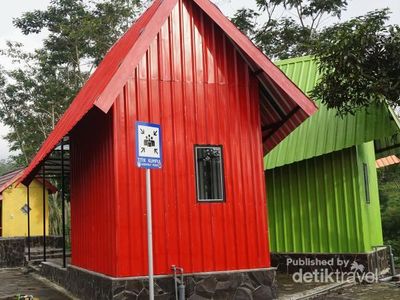 Wow, Kediri Punya Kebun Bunga Secantik Ini
