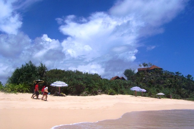 Wow! Pantai Sadranan, Mutiaranya Yogya