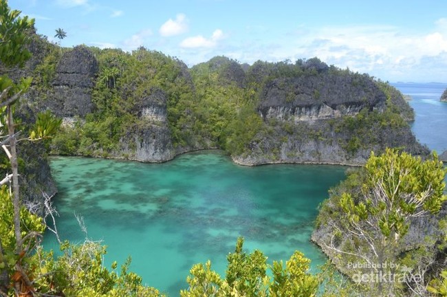 Yang Cantik di Raja Ampat: Laguna Bintang