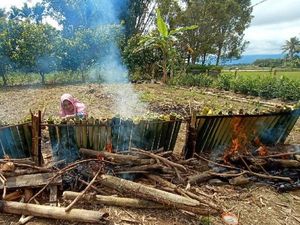 Yang Jarang Ada di Kota-kota Besar, Malamang