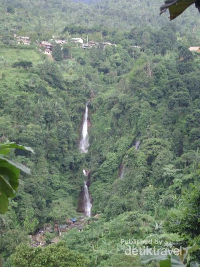 Yang Segar Saat Akhir Pekan, Curug Cigamea di Bogor