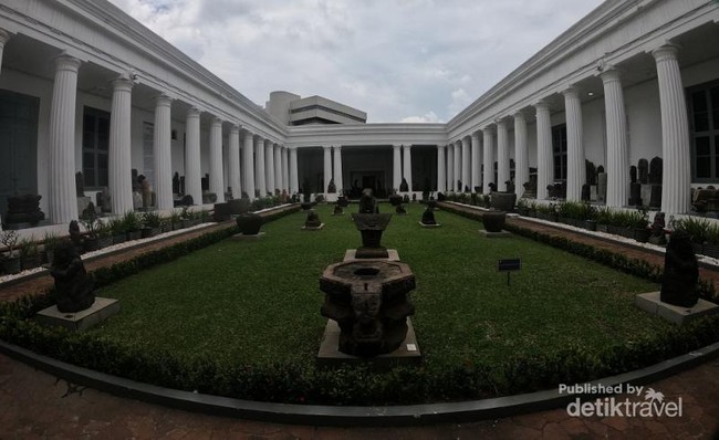 Yuk Dilihat Taman Arca dari Jakarta Ini