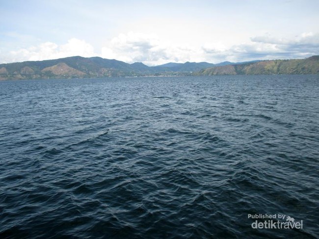 Yuk, ke Desa Tomok di Pulau Samosir