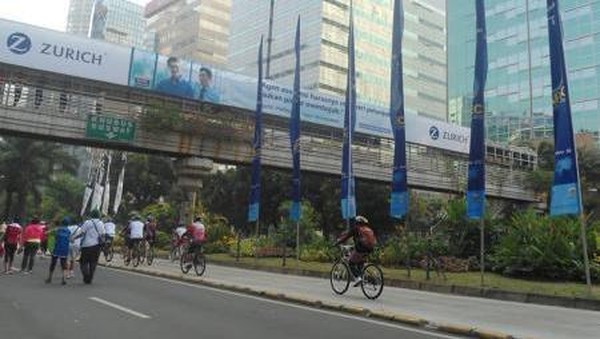 Yuk, Olahraga Pagi di Car Free Day Jakarta