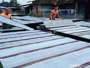 Geliat Perajin Mie Soun Hadapi Musim Hujan