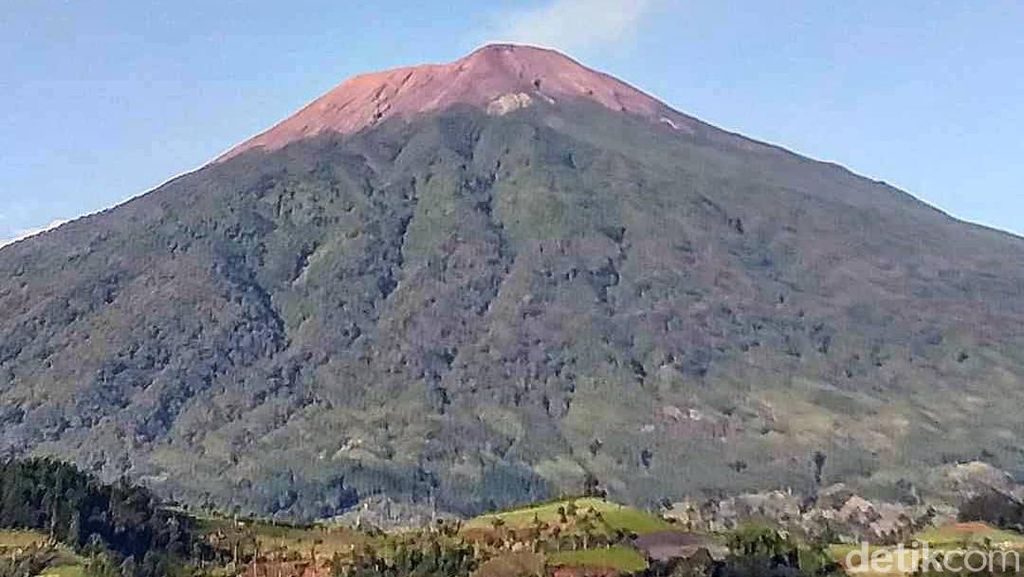 7 Gunung Tertinggi di Indonesia, Salah Satunya di Jawa Tengah