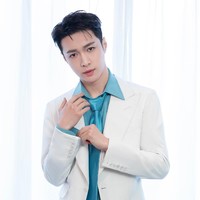 Di urutan ke-32, ada Lay EXO yang diakui sebagai pria tertampan dan masuk dalam hall of fame TC Candler. Personel EXO asal Cina ini wara-wiri di televisi sebelum debut. Dia kemudian menjajal dunia akting dengan membintangi film dan drama Cina. Foto: (dok. SM Entertainment)