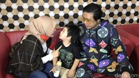 Dalam konferensi pers pada Jumat (5/1/2021), Pablo Benua mengumumkan rujuk dengan Rey Utami. (Foto: Hanif/detikcom) 
